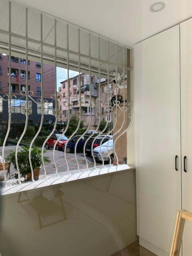 4Seasonsgea , New Modern Apartment In Tirana Exterior foto